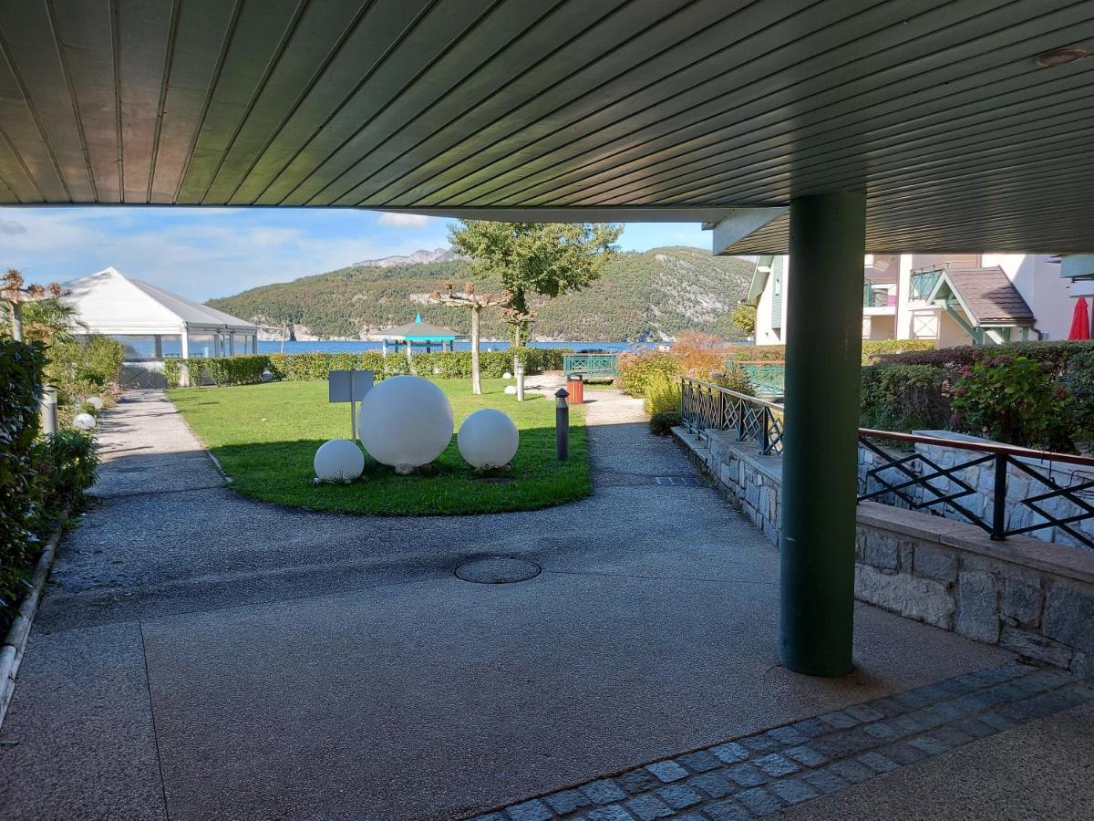 Studio Les Pieds Dans L'Eau Au Bord Du Lac D'Annecy ดูแอ็งต์ ภายนอก รูปภาพ